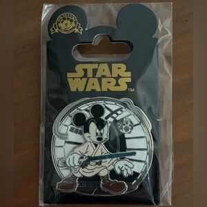 Disney Star Wars 3D Mickey Pin